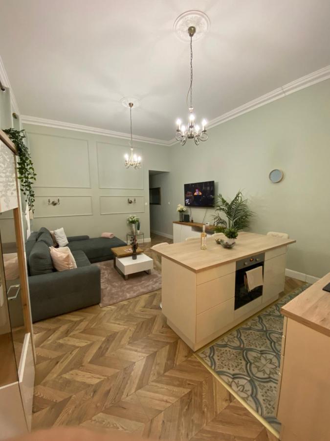 Pj Apartman